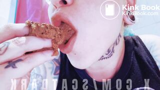 Shit out and chewing @scatdark