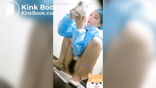 spy camera asian girl pee and shit.video_917