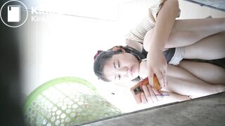 spy camera asian girl pee and shit.video_909