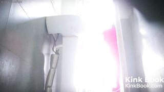 spy camera asian girl pee and shit.video_805