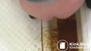 Japanese woman's toilet scene - video 52