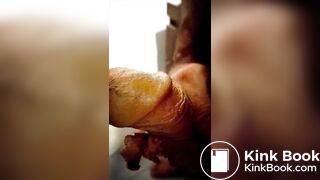 Mi puta me caga la verga y me graba