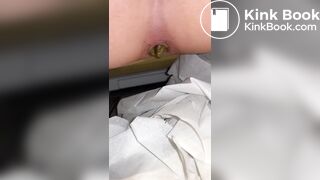 Japanese Twitter Girl Shitting "S" 2
