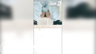 spy camera asian girl pee and shit.video_729