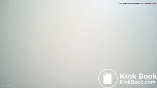 spy camera asian girl pee and shit.video_803