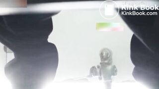 spy camera asian girl pee and shit.video_783
