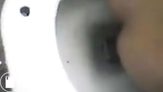 Girl pooping on public toilet - video 8
