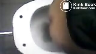 Girl pooping on public toilet - video 8