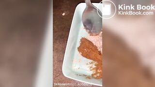 Hot girl shitting and eating it - video 8