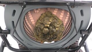 Massive shit explosion in fishnets