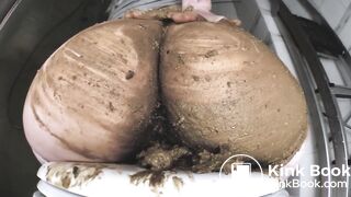 Sexy nylon poop