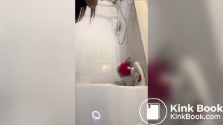 Big ass ebony tub shit