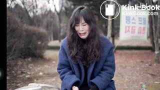 皮靴女闹肚子