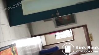 spy camera asian girl pee and shit.video_705