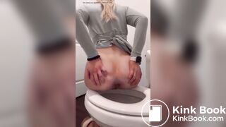 Hot blonde drops a nice log after a long day