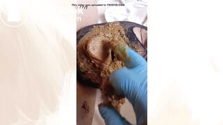 Movie trailer Eating shit !