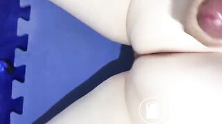 Cummies on her poo..