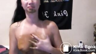 Amateur cutie shit smearing and fingering