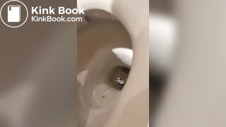 Cute girl poop scene046