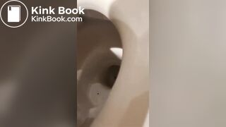 Cute girl poop scene046