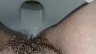 Morning piss and shit - video 6
