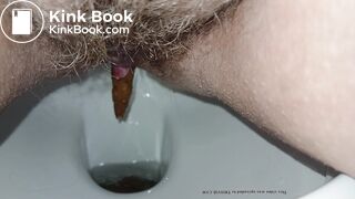 Morning piss and shit - video 6