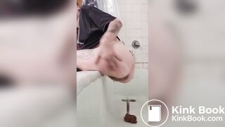 tatted white bih shits