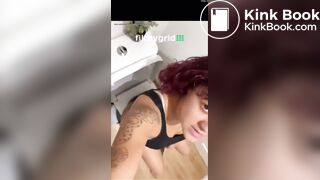 Latina pooping - video 68