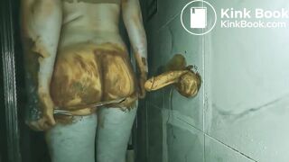 Sexy anal dildo pooping