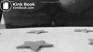 Hot girl making shit burger sauce