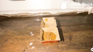 Hot girl making shit burger sauce