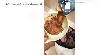 Movie trailer Eating shit ! - video 2