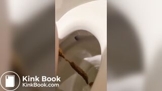 Cute girl poop scene048