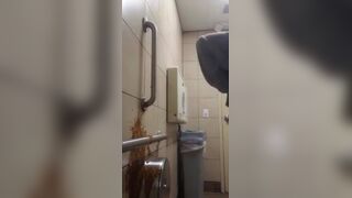 Girl shits all over a public toilet