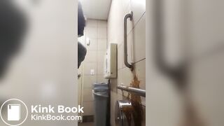 Girl shits all over a public toilet