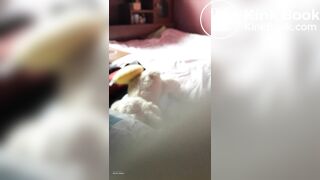 ton krao me film avec son tel dans sa chambre