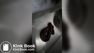 Sexy Mistress huge pooping