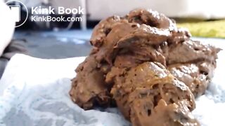 GORGEOUS GAL PUSHES OUT PERFECT POOP PILE