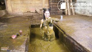 Kaitlyn K Aliens In The Manure Channel - cowshit sex