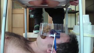 Sexy Young Feeders Performing Well