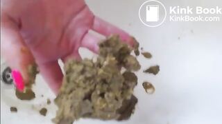 Scat girl Lena shitty anal dildo and atm