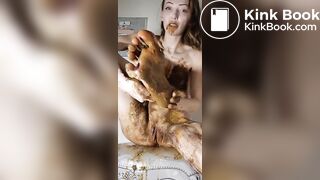 dirty mom loves scat play
