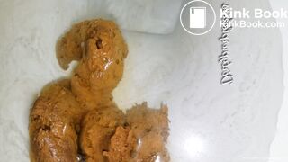 Bbw shitting - video 16