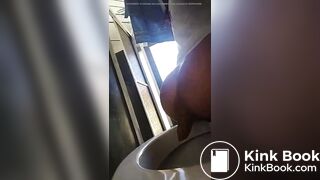 Brazilian girl shitting - video 3