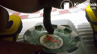 Sexy Girl Pooping on plate