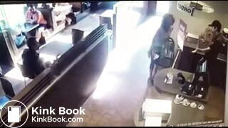 woman throws her poop at restaurant