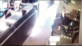 woman throws her poop at restaurant