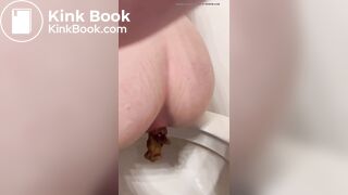Girl pooping on the toilet - video 50