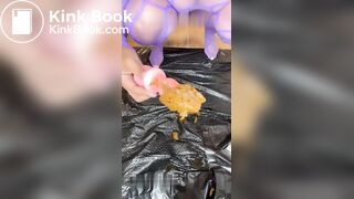 ebony babe dildo shit