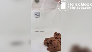 Nasty babe grunts while dumping